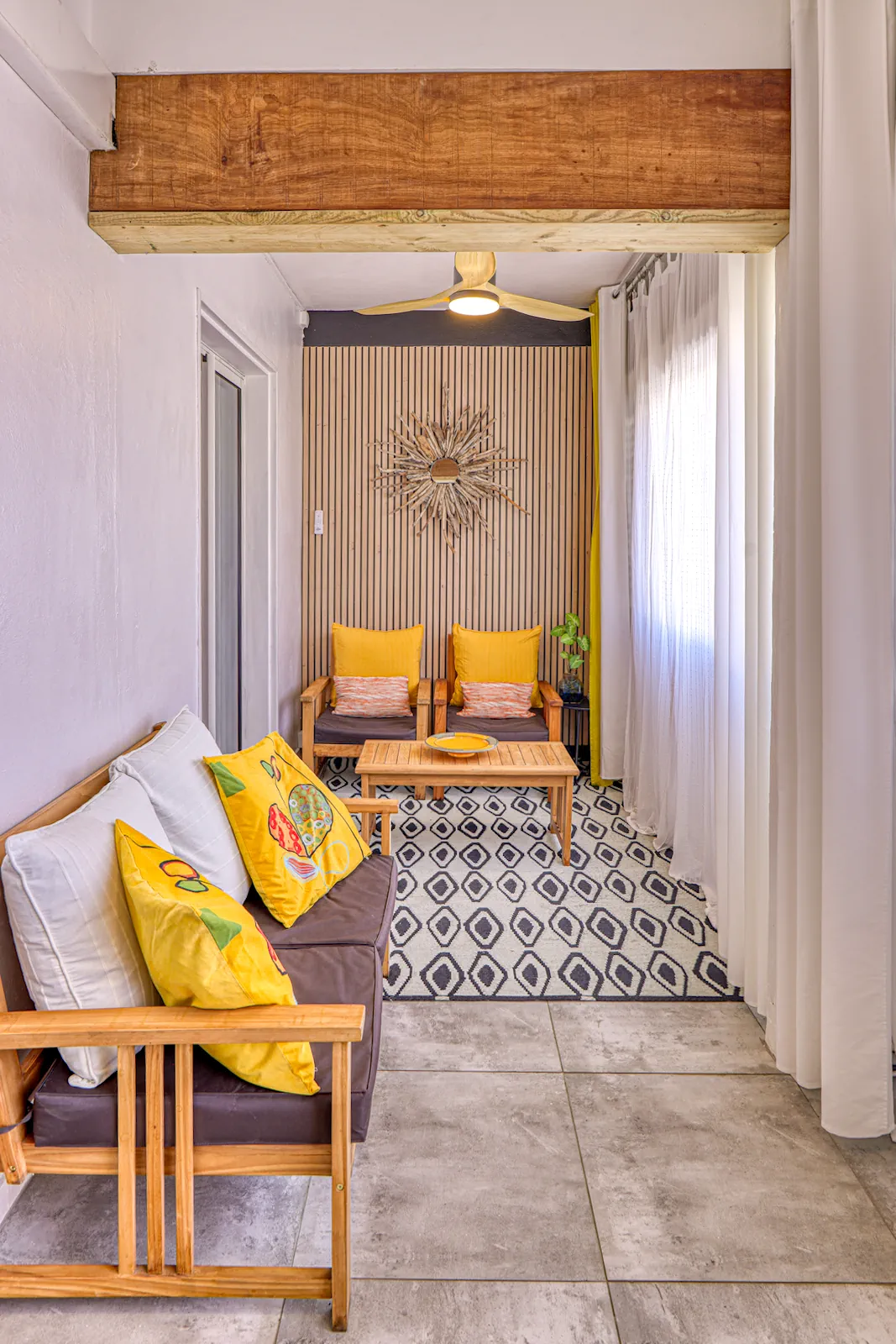 Loggia fermée du Lelaleu Appartement Familial B1